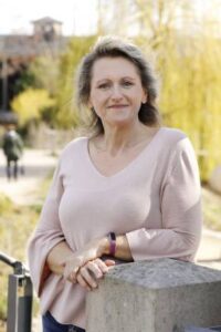Angela Strobel